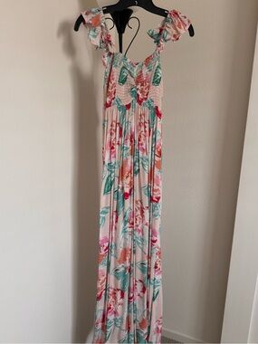 NWT! Plum Pretty Sugar Charlotte off the shoulder dress in “Squad Goals” OS